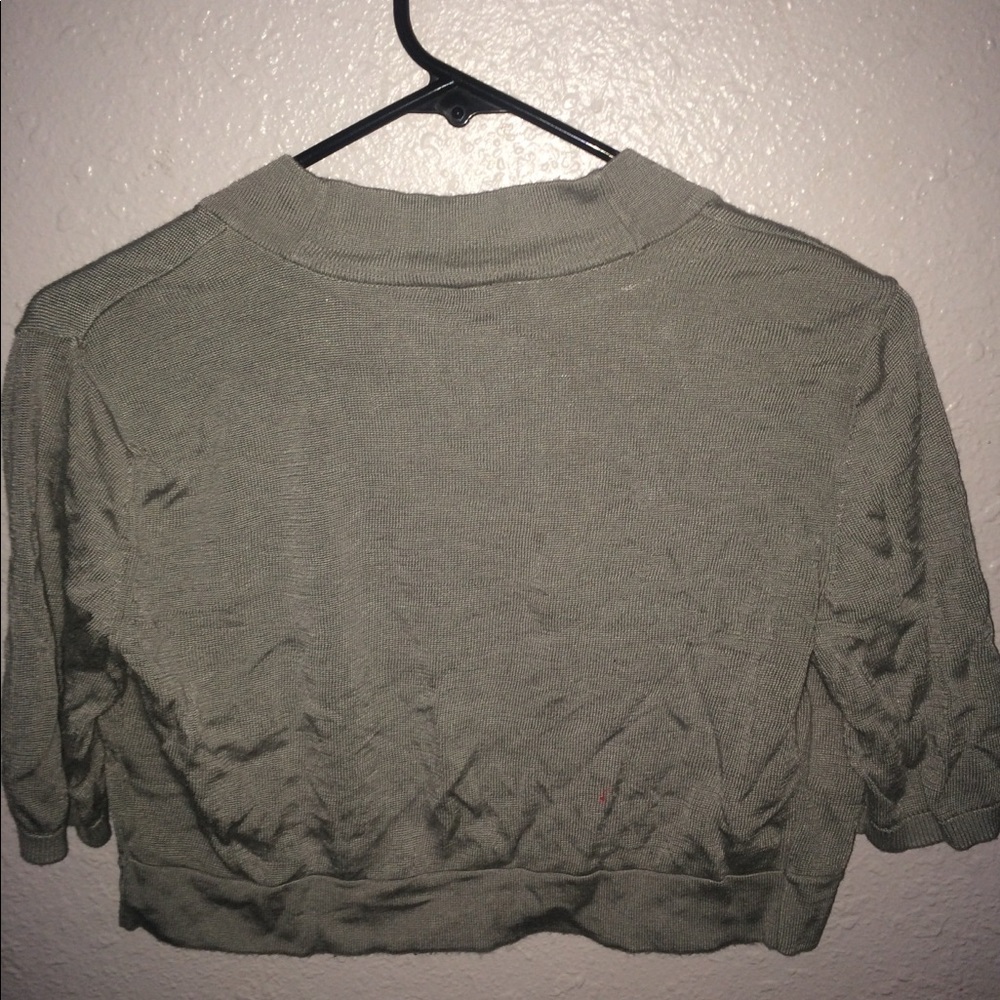 Top - Picture 2 of 2